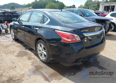 2015 Nissan Altima 2.5 Sv из США, поврежденный, VIN 1N4AL3AP1FC428679